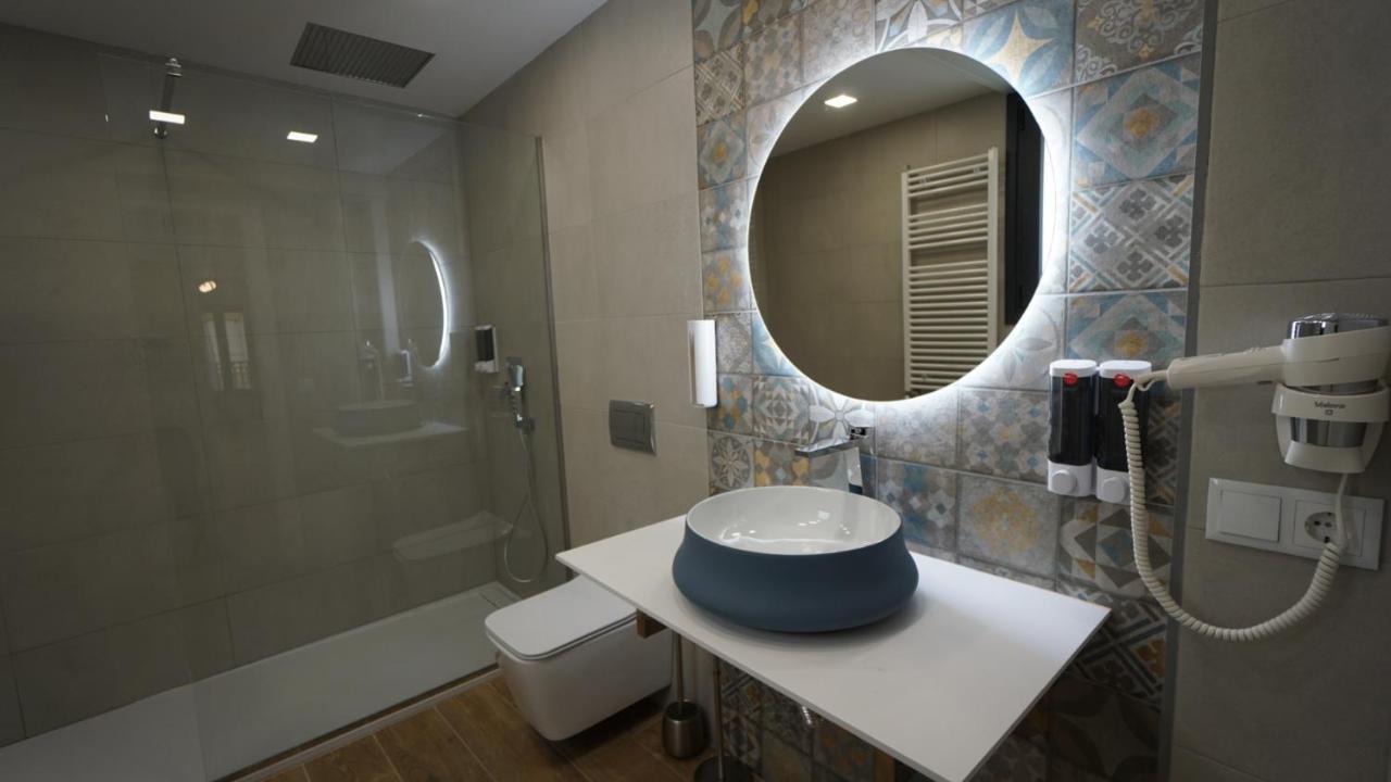 Rentalsevilla Cardenal Cervantes III Extérieur photo
